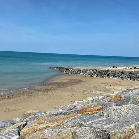 Holiday home 2 For A Large Family Or Group Gouville-sur-Mer