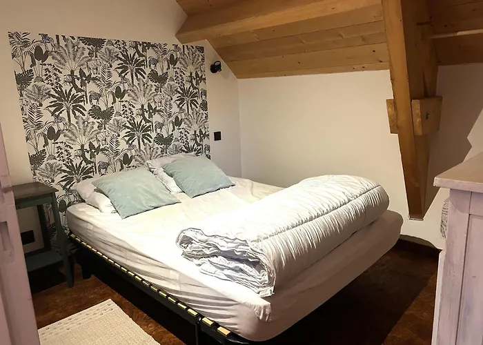 2 For A Large Family Or Group *