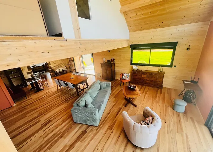 2 For A Large Family Or Group Semesterbostad *